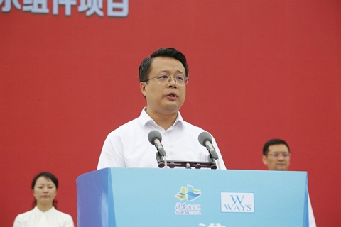 1696672205838653.jpg 淮安SG·亚洲胜游轻量化车载新型显示组件项目开工建设4.JPG